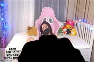 免费在线观看《18+韩国小姐姐VIP视频26》