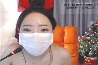 免费在线观看《韩国美女激情VIP秀22》