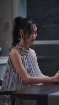 免费在线观看完整版短剧《嘘这不能说》